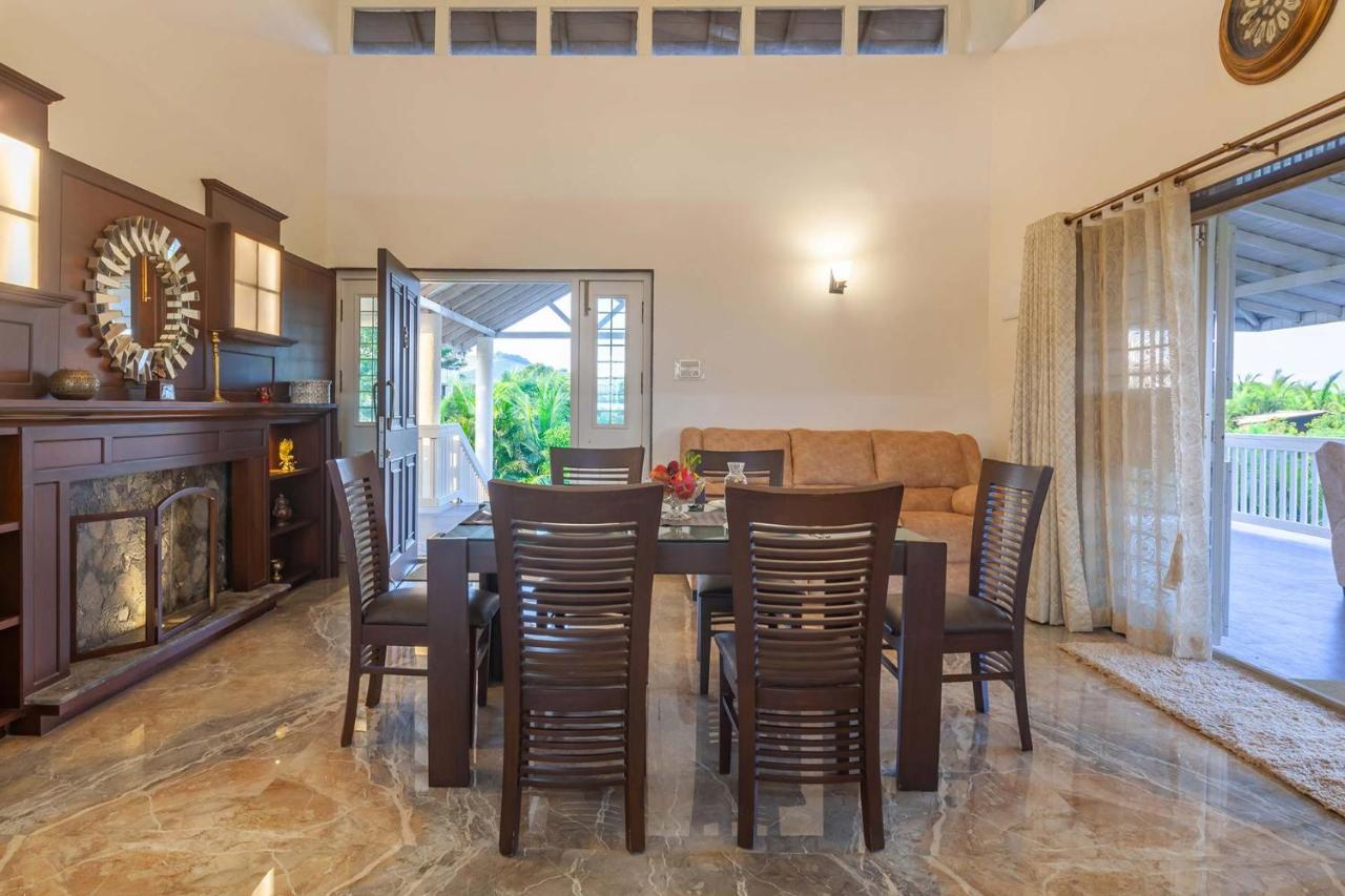 Stayvista'S Lake La Vie - Tranquil Lake-View Villa Amidst Farmland With Pool And Poolside Gazebo - Proximity To Sula Nashik Exterior photo